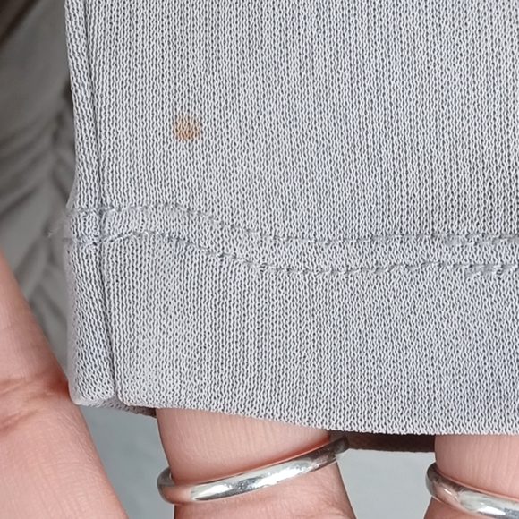 Alice + Olivia Crissy One Sleeve Goddess Light Grey Silk Blend Mini Wrap Dress - Picture 8 of 13